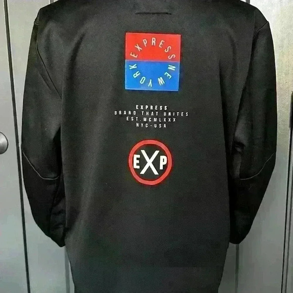 NWOT Women's Express Black Zip Up Jacket With Fleece Lining Size Medium - Picture 2 of 4